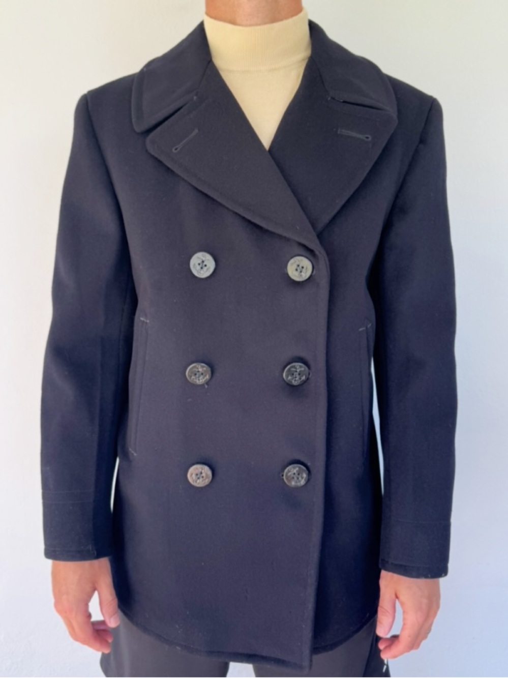 Vintage Wadsworth black 100% wool double breasted men’s dress peacoat size 42